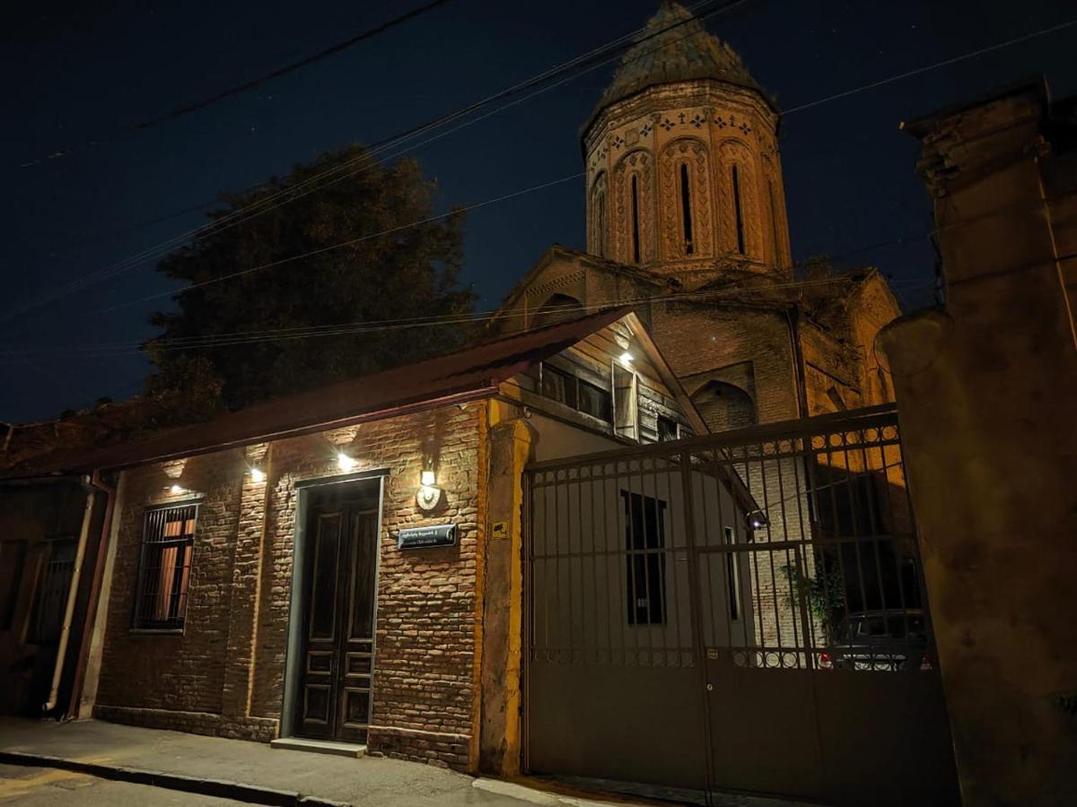 3 Heritage Rooms Tbilisi Buitenkant foto