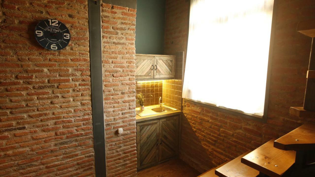 3 Heritage Rooms Tbilisi Buitenkant foto