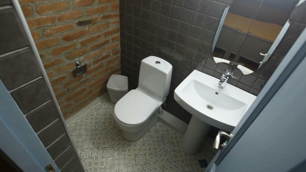 3 Heritage Rooms Tbilisi Buitenkant foto